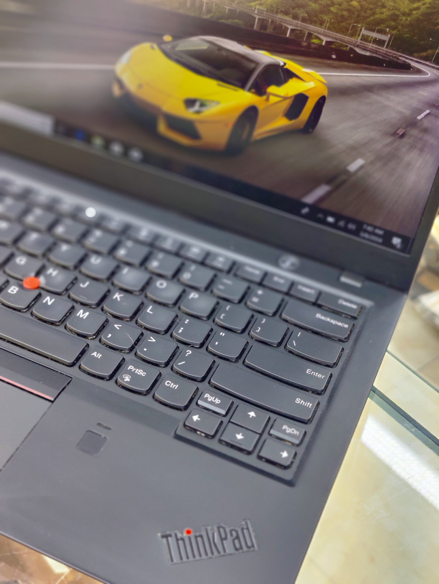 Lenovo ThinkPad X1 Carbon