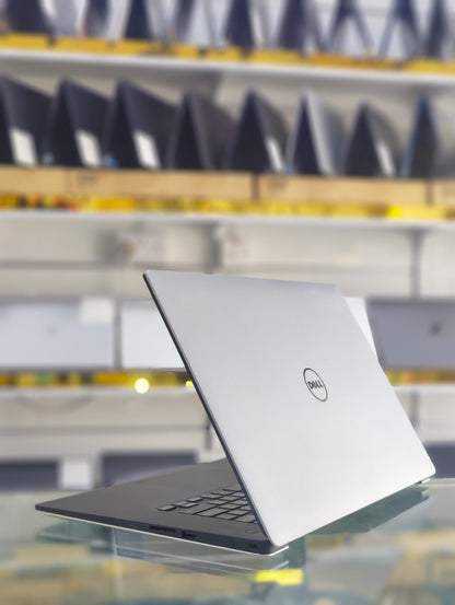 DELL XPS 15 5530