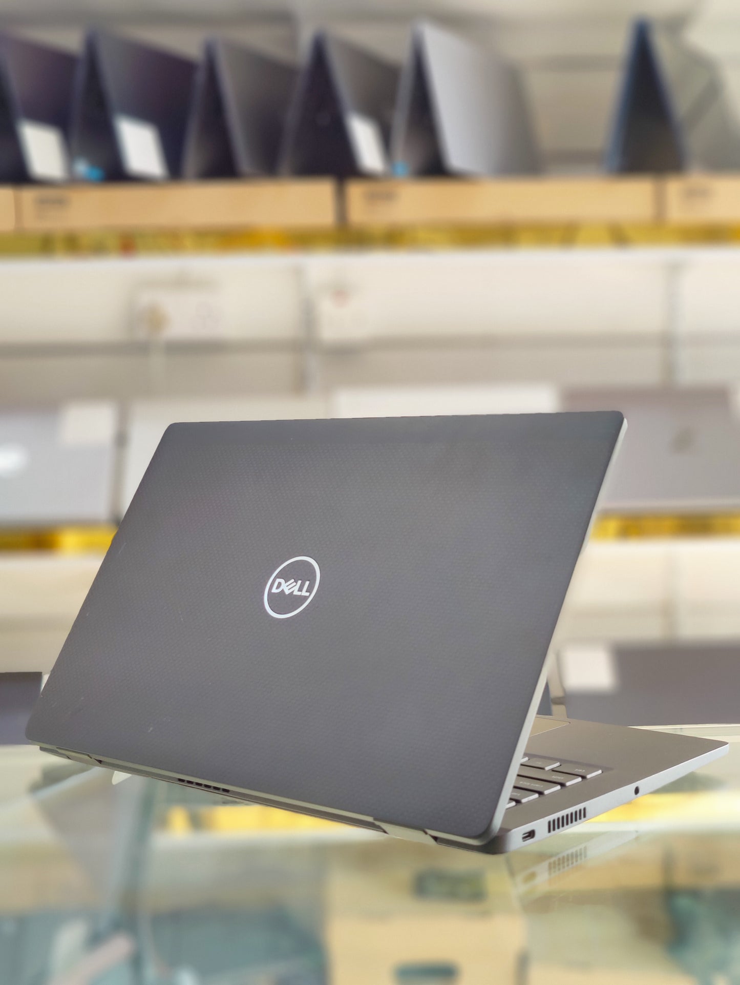 Dell Latitude 7410