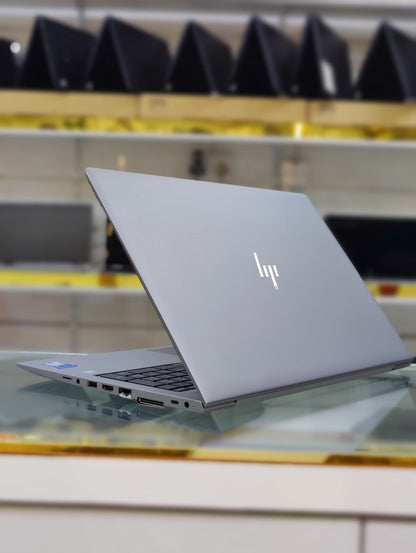 HP Z- BOOK