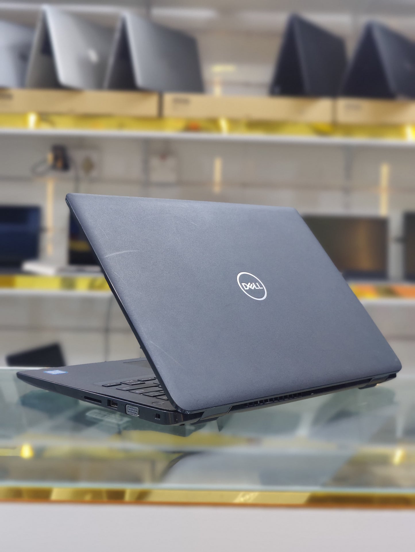 Dell Latitude 3400