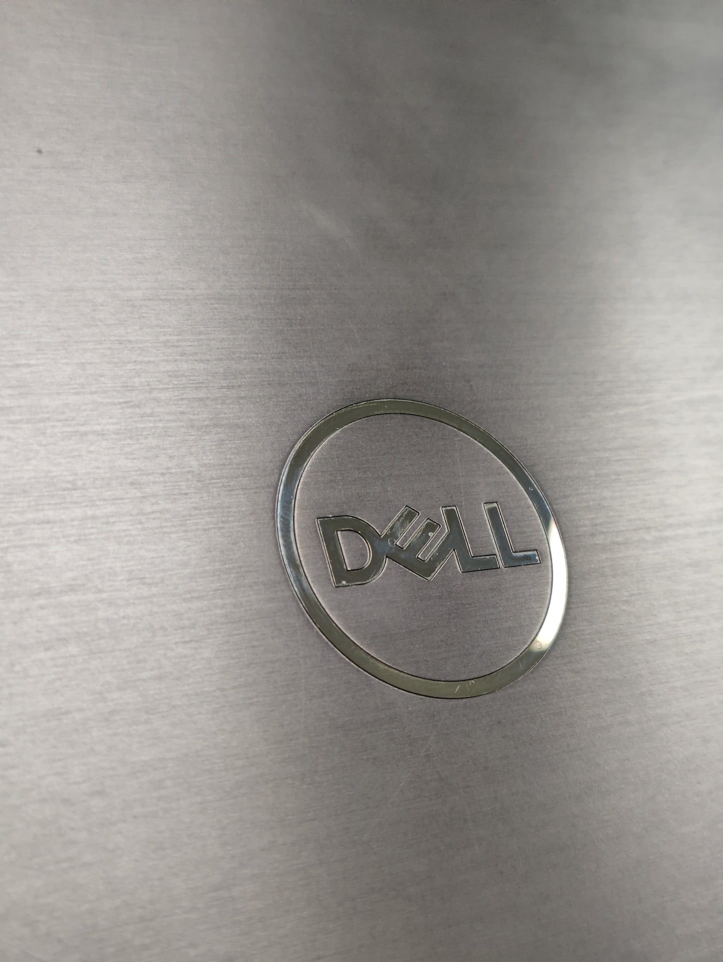 Dell Precision 7590