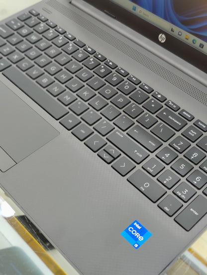 HP 250 G8 Notebook