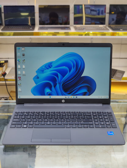 HP 250 G8 Notebook