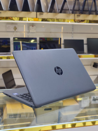 HP 250 G8 Notebook